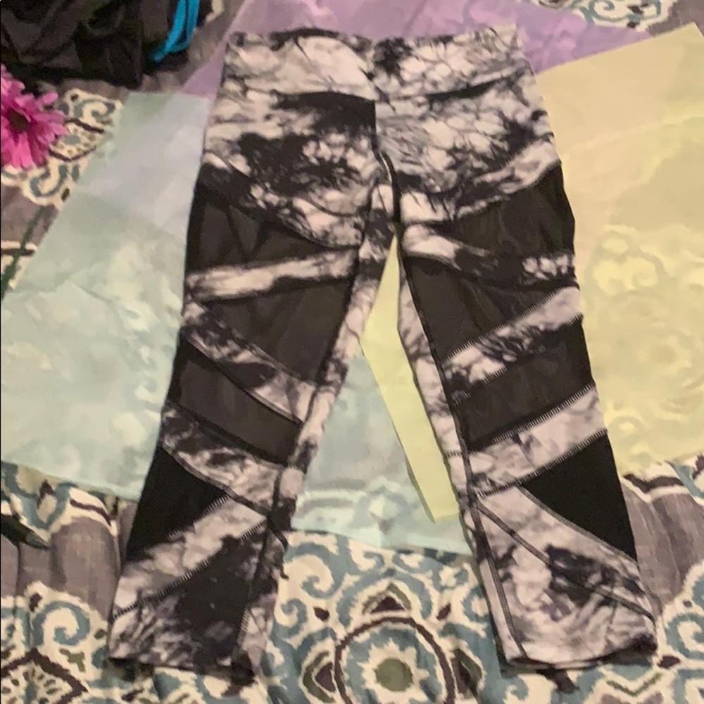 Jessica Simpson MEDIUM Leggings